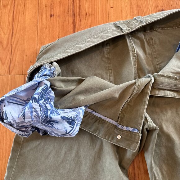 Tommy Bahama Jeans Soft Green Mens 40x32 Olive Stretch Jeans Khaki Pant - Picture 4 of 10